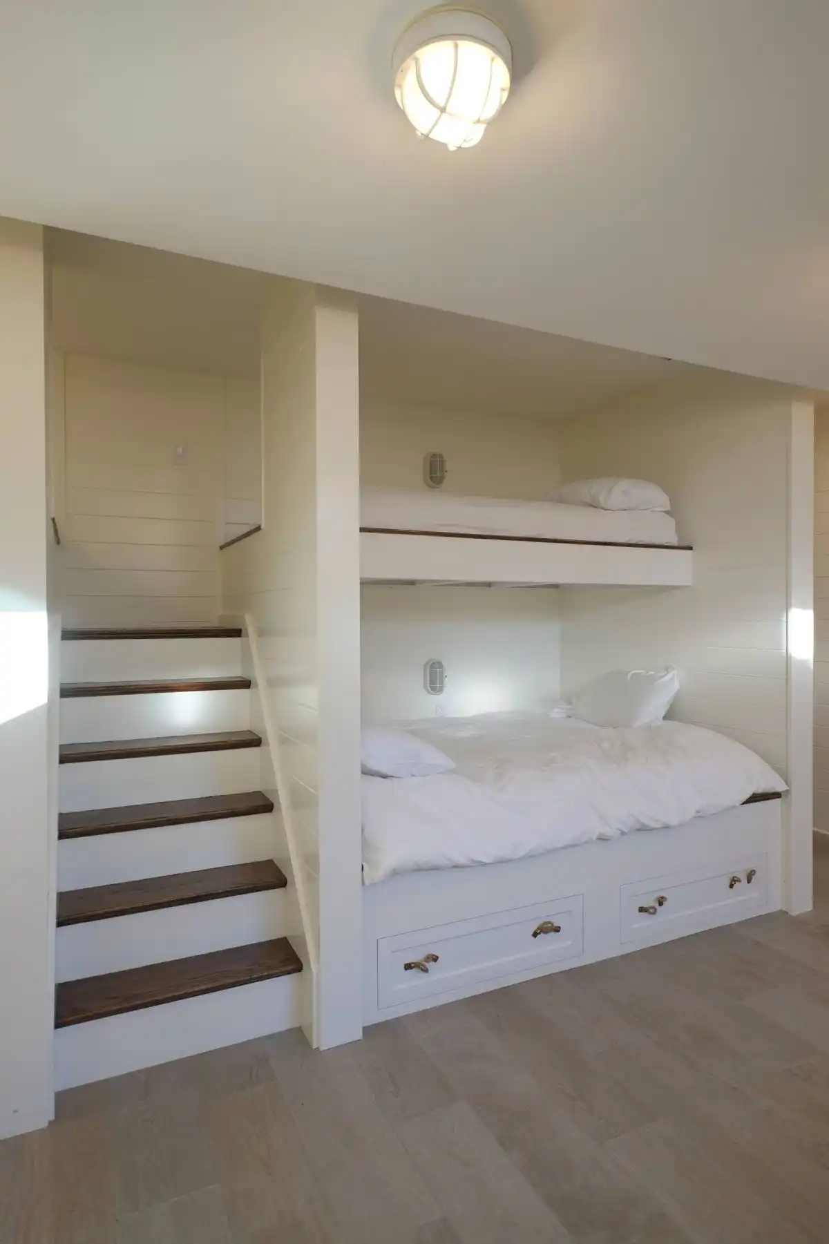 Kids bedroom 2