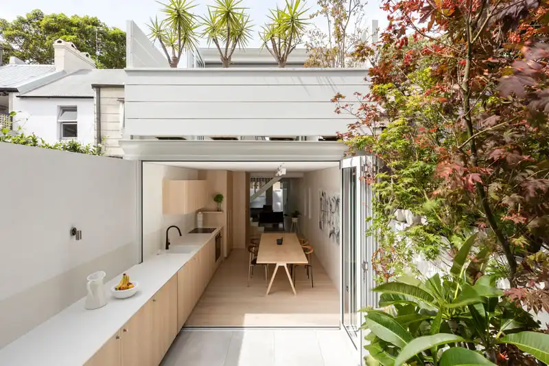 Kitchen extend to outdoor