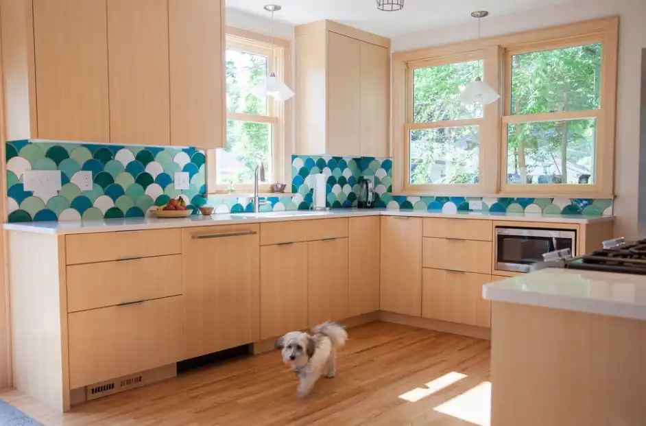 Fish Scale Tiles, An Unusual Choice For Homes With Personality