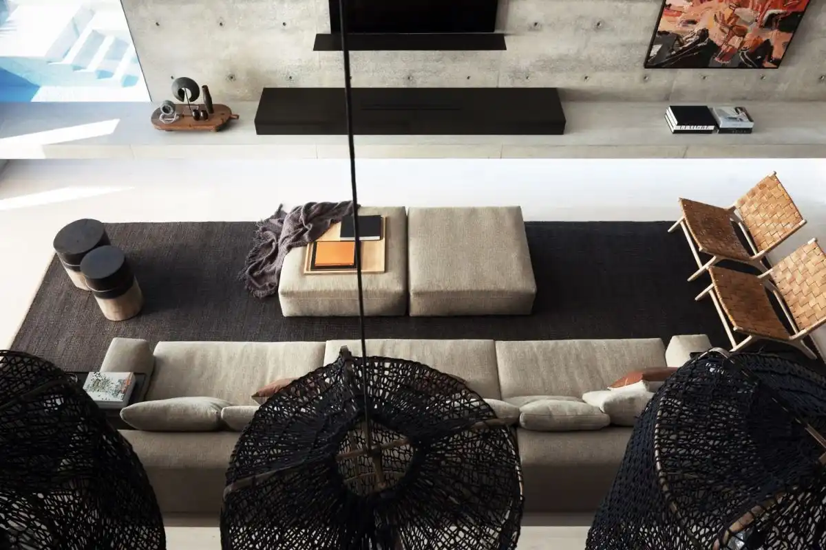 Comfortable furnishings are the centerpiece of the casual family space.