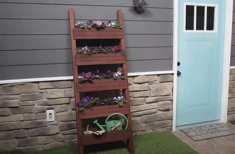 Ladder planter diy tutorial