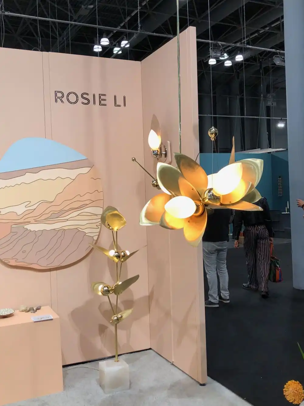 Larurel Roseli Gold Floor and pendant lamp