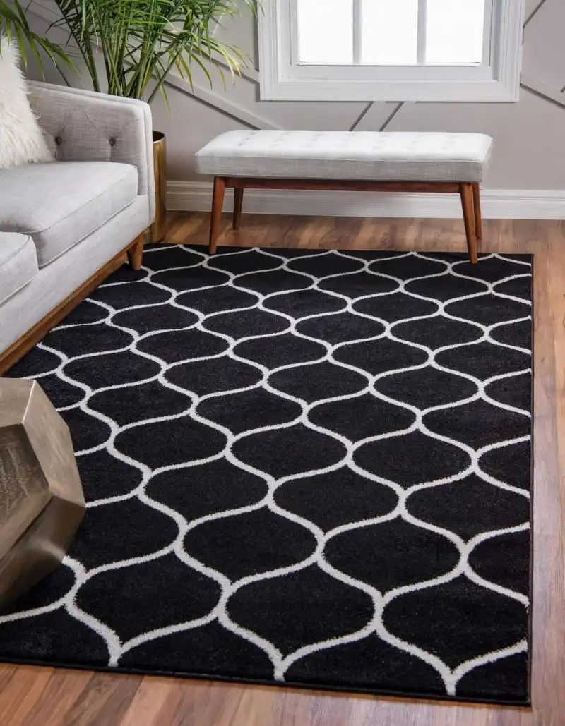 Lattice Frieze Rug