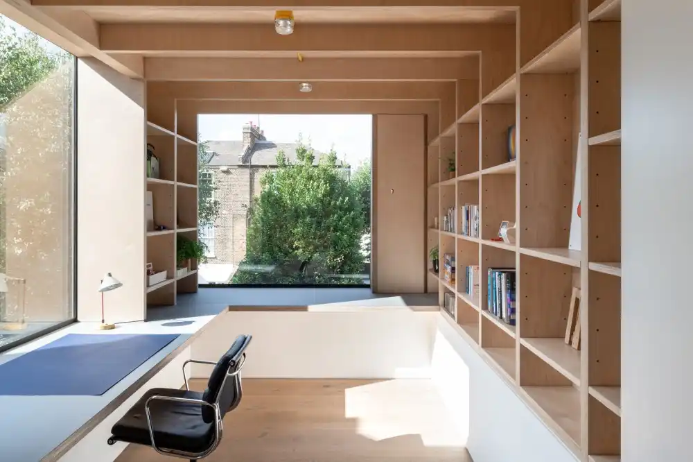 Lawford Road Townhouse In London by OEB office area