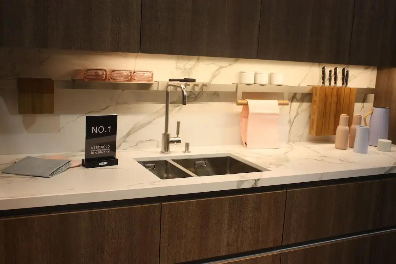 Leicht modul component backsplash