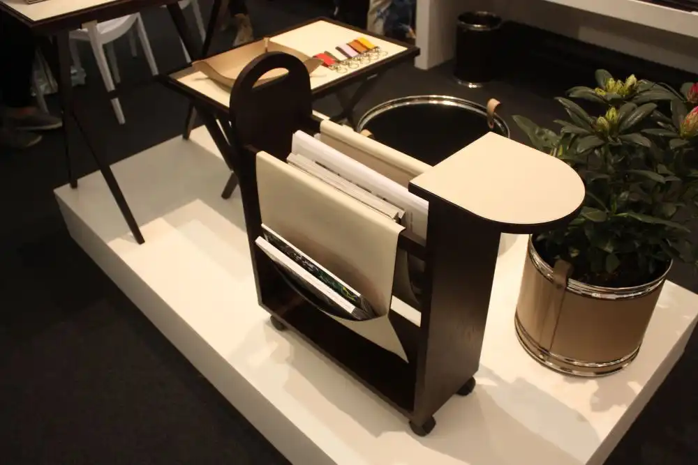 Magazine holder on wheels