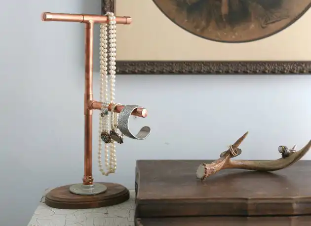 Make Your Own Jewelry Display