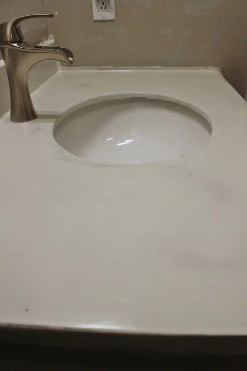 Marble bathroom countertop design