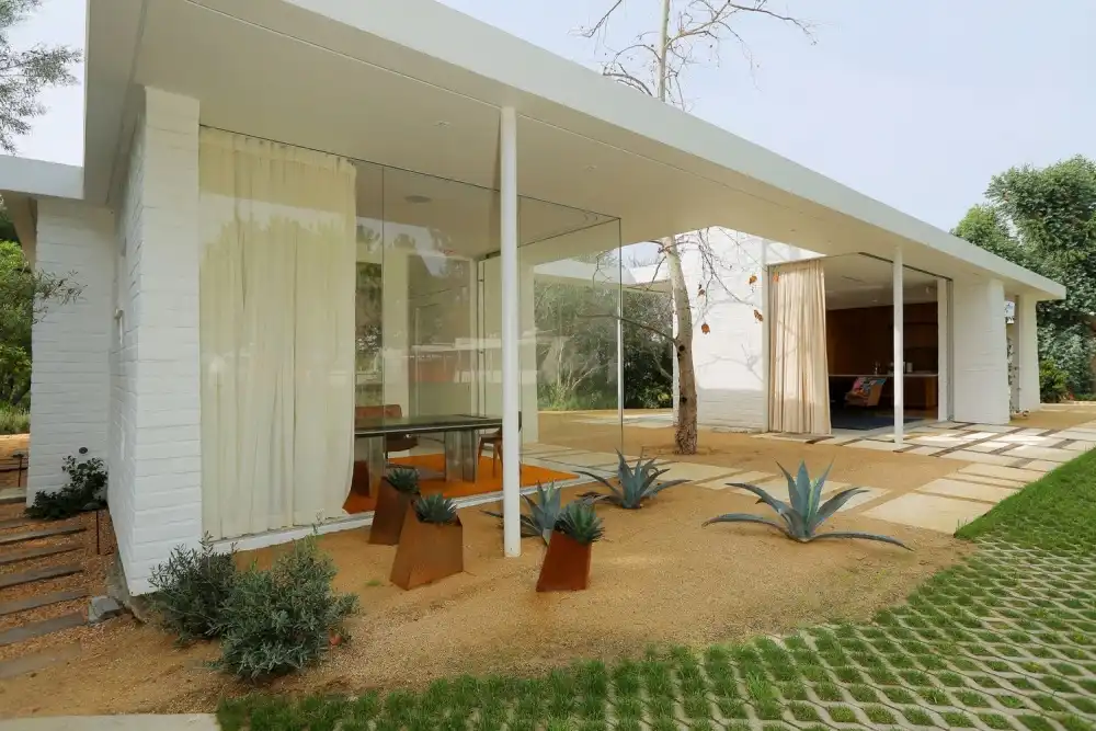 Melding Design and Nature Design