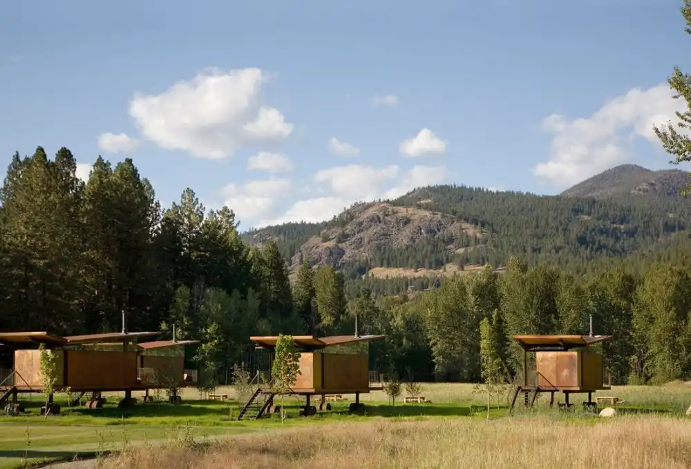 Micro Hotel - Rolling Huts by Olson Kundig Design