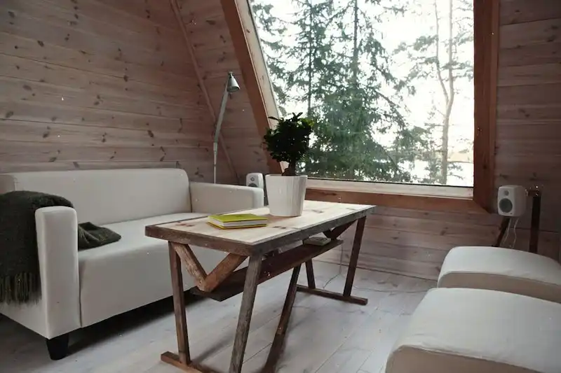 Micro cabin in Finland by robin falck interior