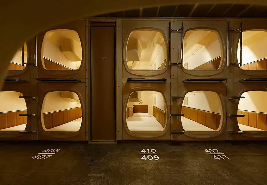 Micro hotel schemata architects ℃ capsule hotel