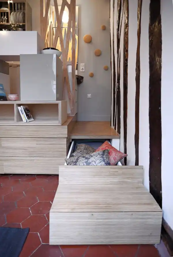 Mini 12sqm studio apartment design stairs storage