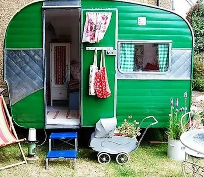 Mini rv kids playhouse