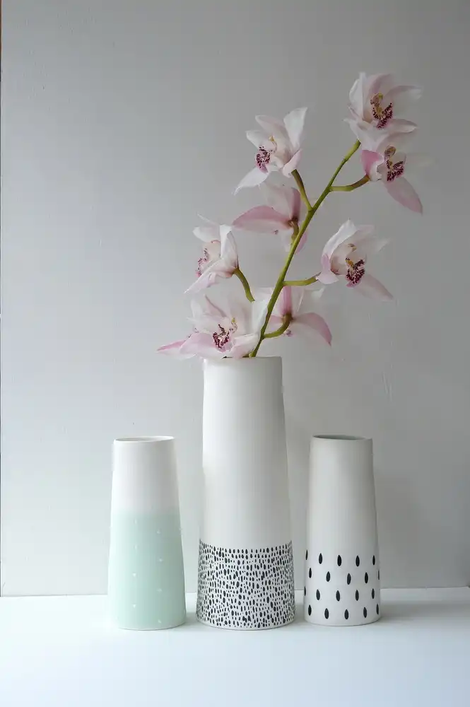 Mint flower vases