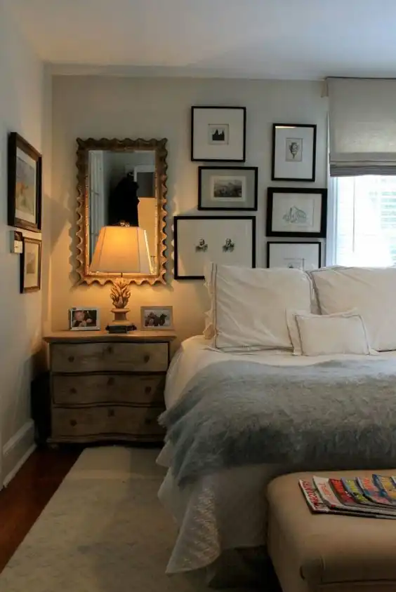 Mirror behind lamp
