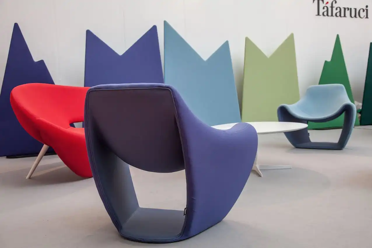 Tafaruci's Samsara armchair is at the same time a slight but substantial seating piece.