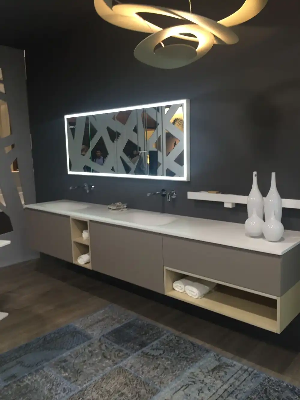 Modern bathroom design in grey accents