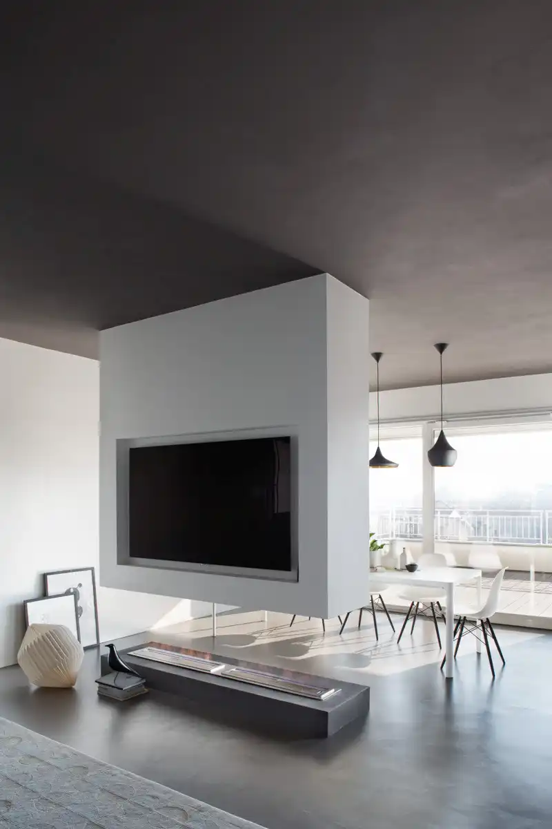 Modern fireplace and TV wall combo
