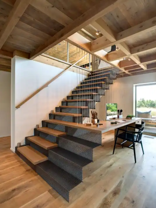 Modern staircase extension