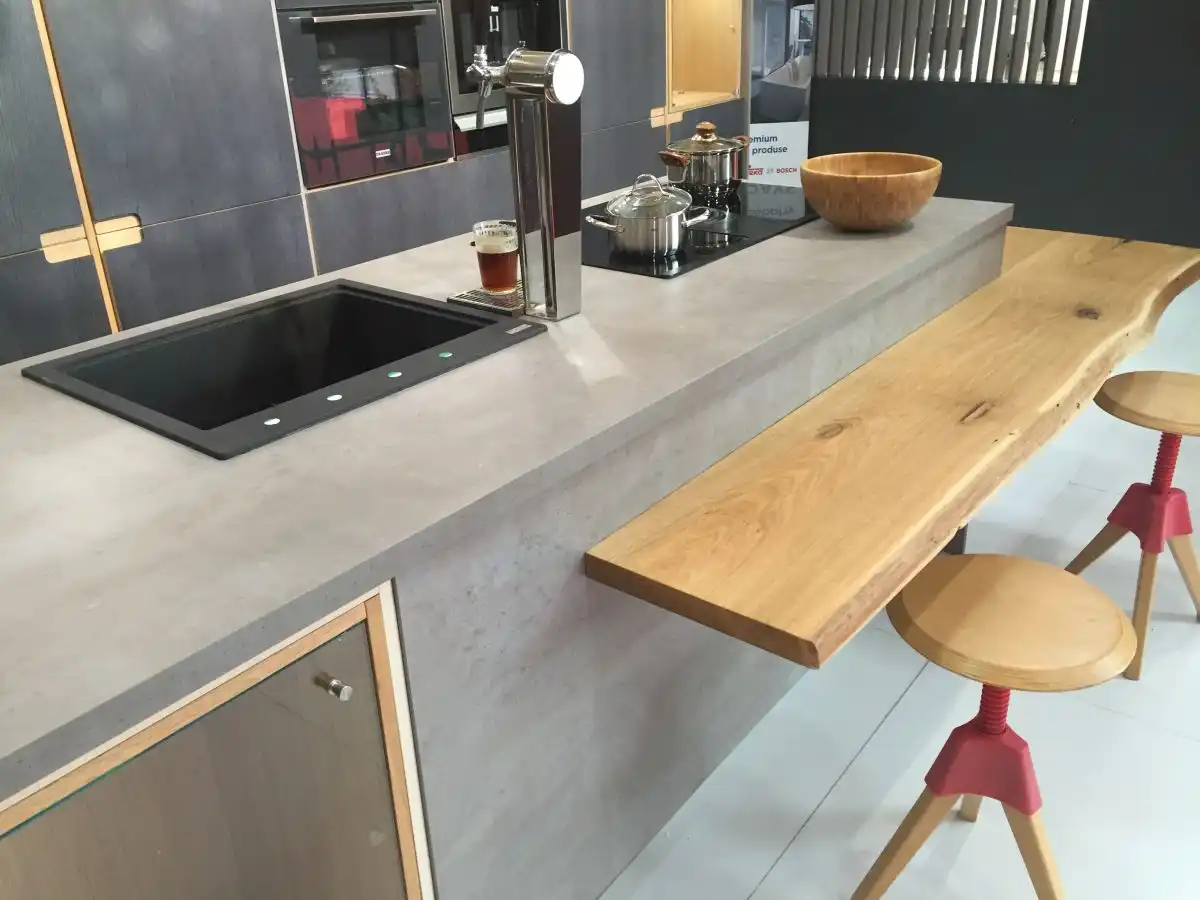 Modern wood kitchen top extension