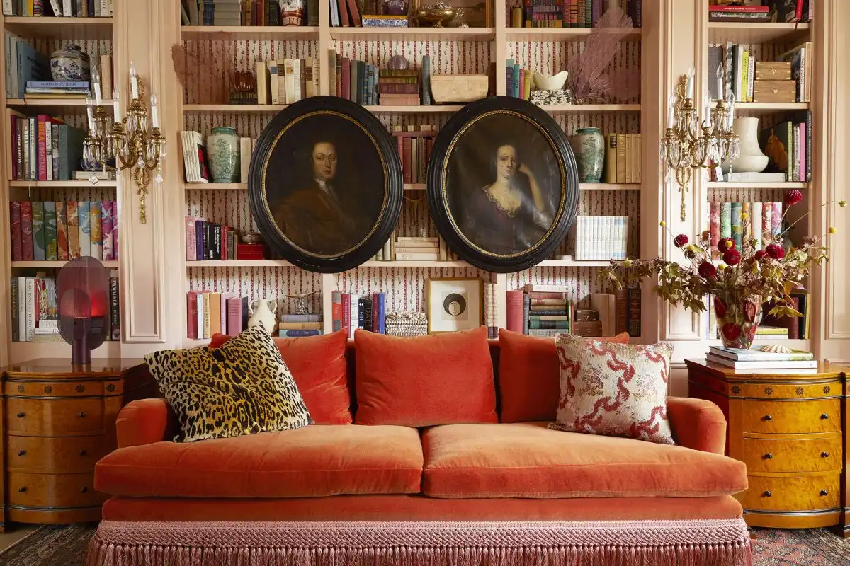 Monochromatic Color Schemes with Secondary Colors