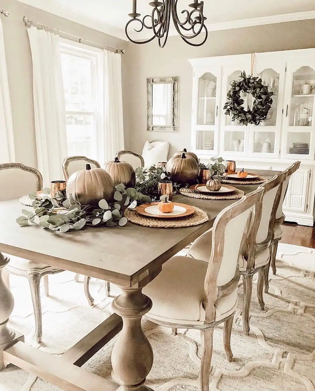 Farmhouse Style Decor
