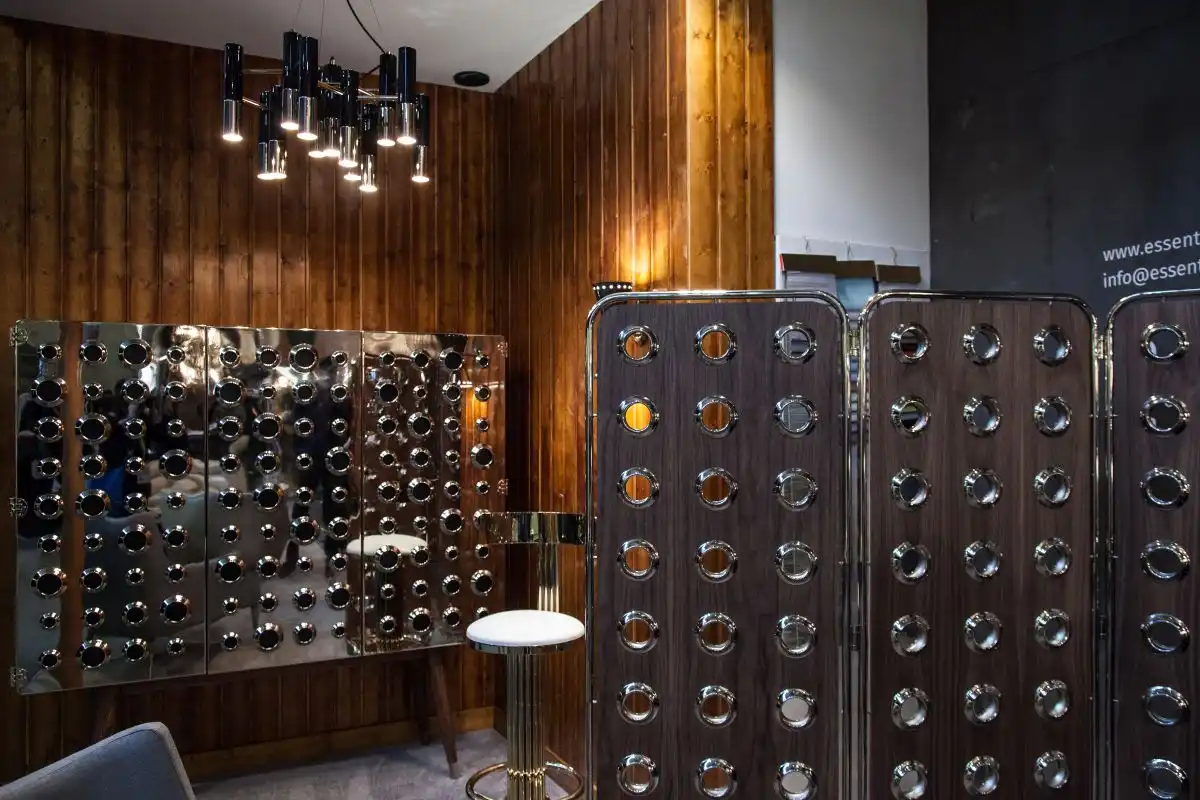 monocles-cabinet-liquor-cabinet
