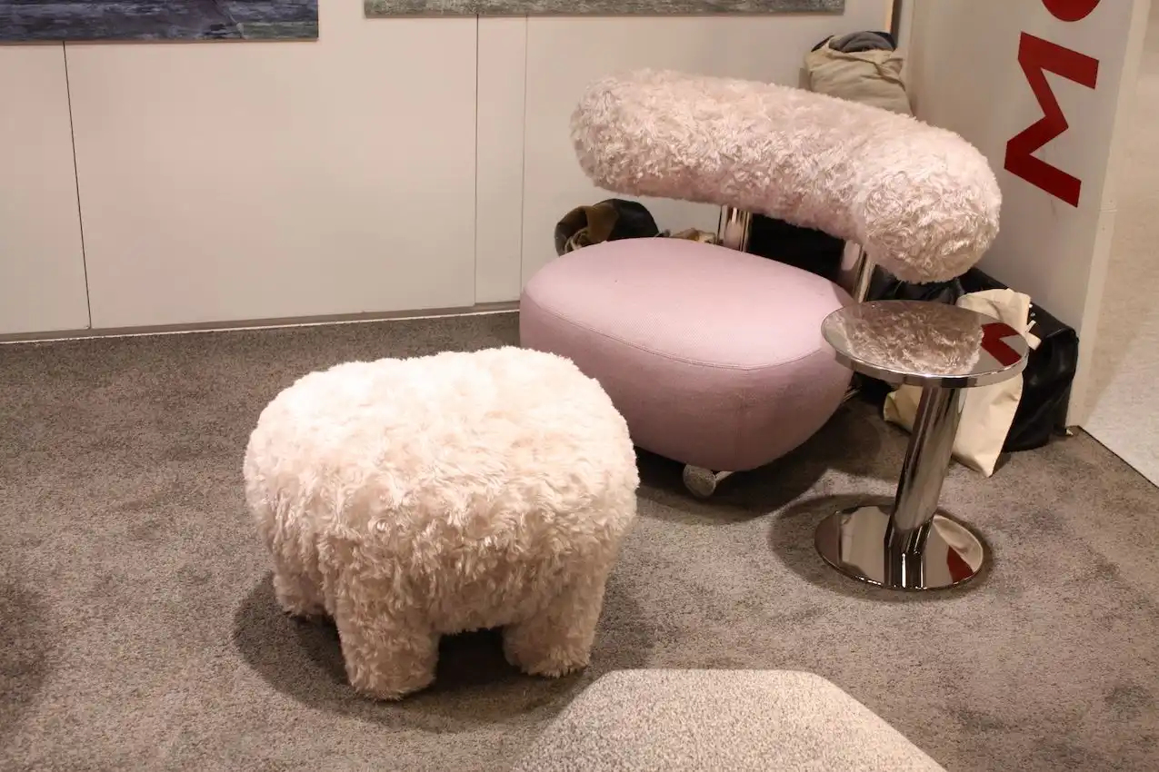 The colors are perfect for the millennial pink trend that seems to be invading all parts of the home.