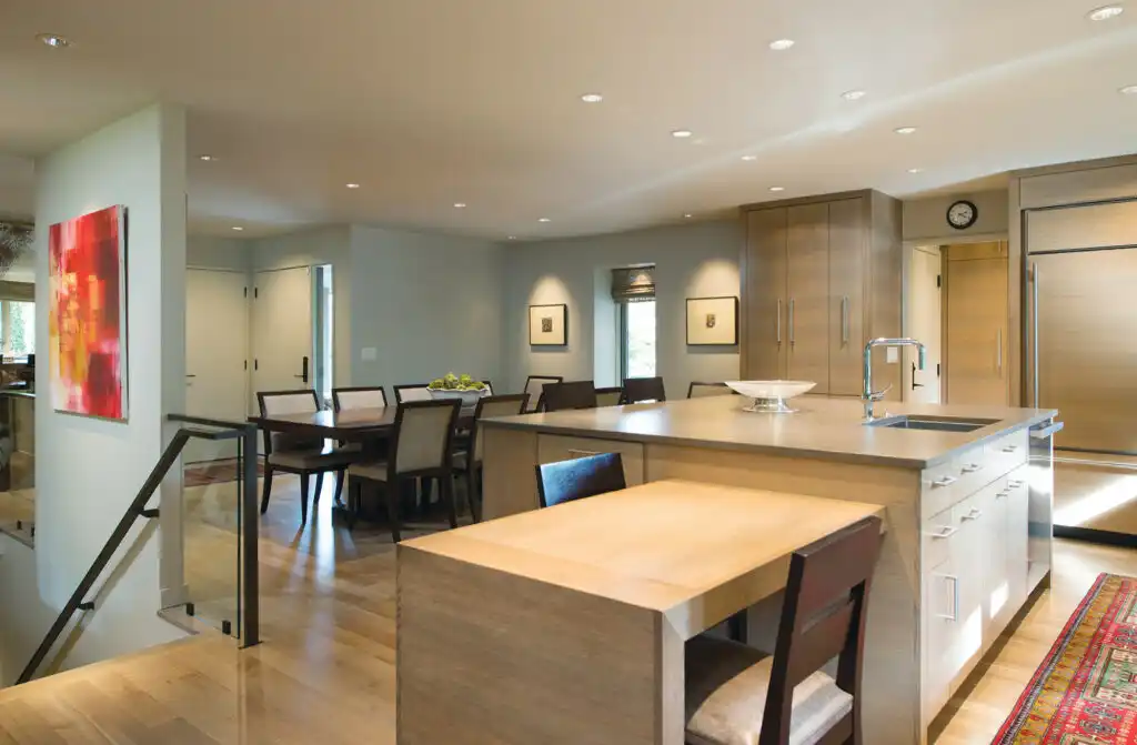 Muted Tones Bring Cohesion and Flow