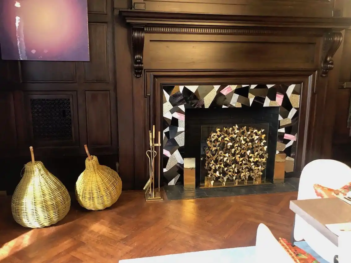 NYC Holiday House fireplace mantel