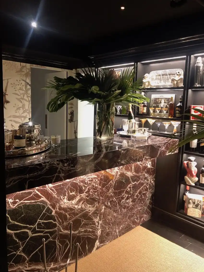 NYC Holiday House marble bar