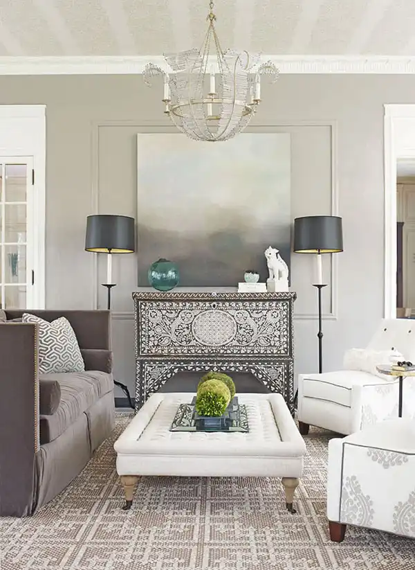 Neutral tones can help you to decorate easy