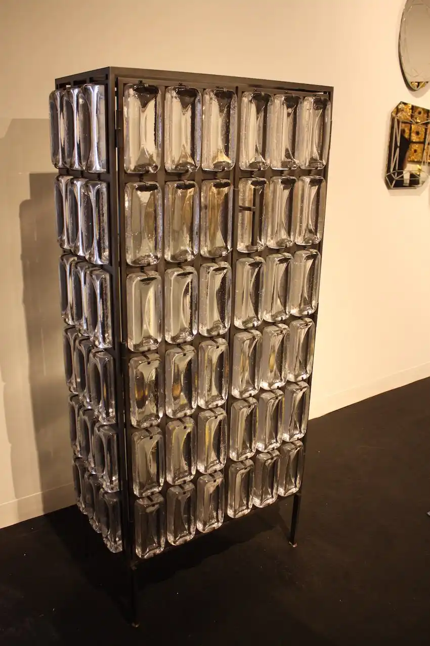 Not traditional cabinet design