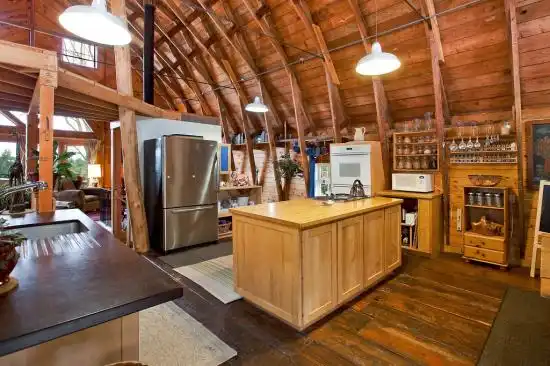 Old Dairy Barn Converted2