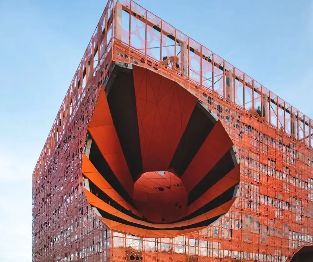 Color In Architecture – A Fascinating Combo