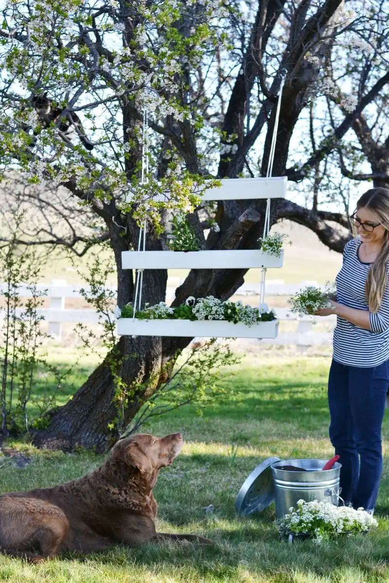 Outdoor gutter hanging planter