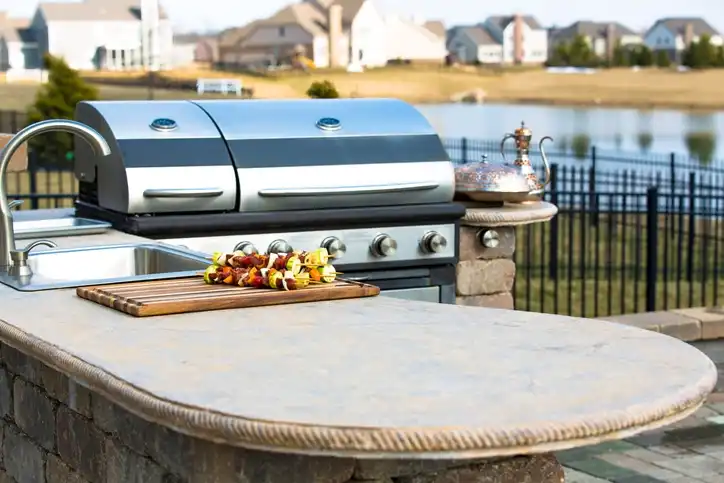DIY Outdoor Kitchen Countertop Options
