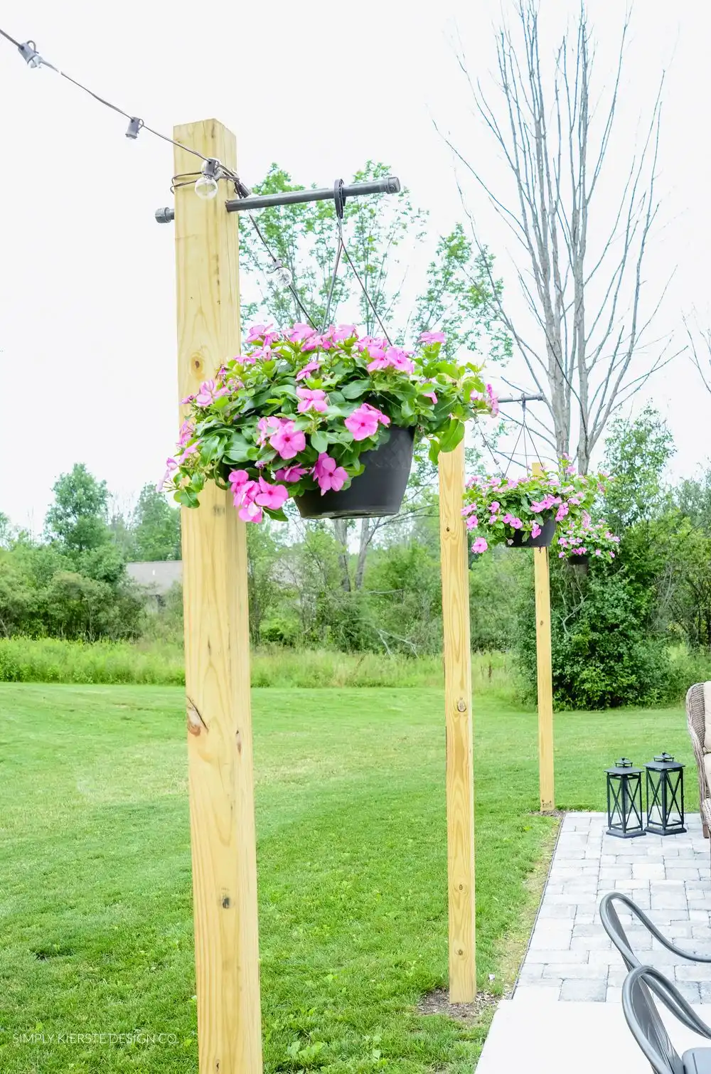 Outdoor string lights hanging