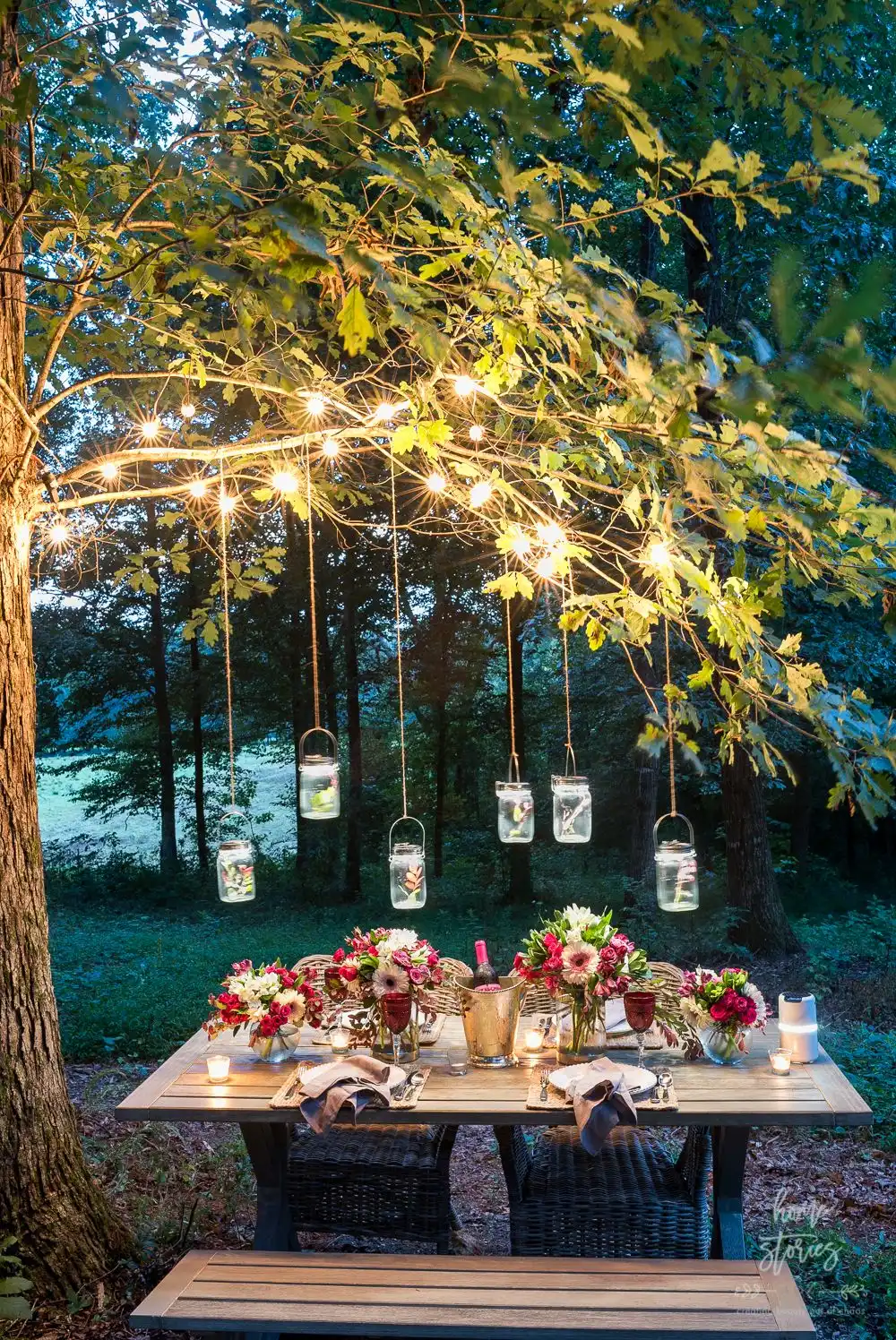 Outdoor table and string lights 1
