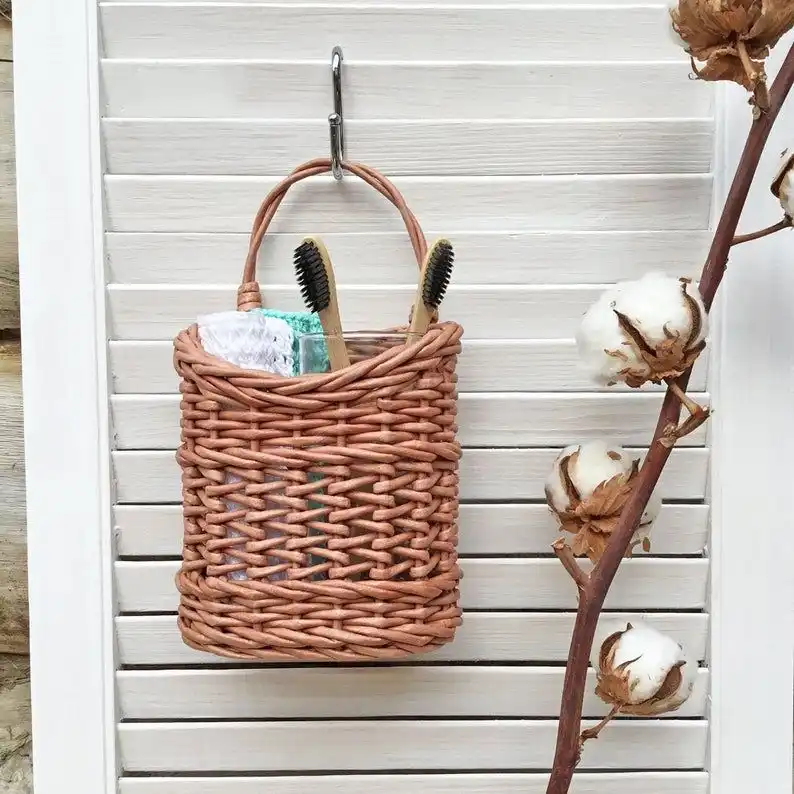 Over-the-door hanging basket