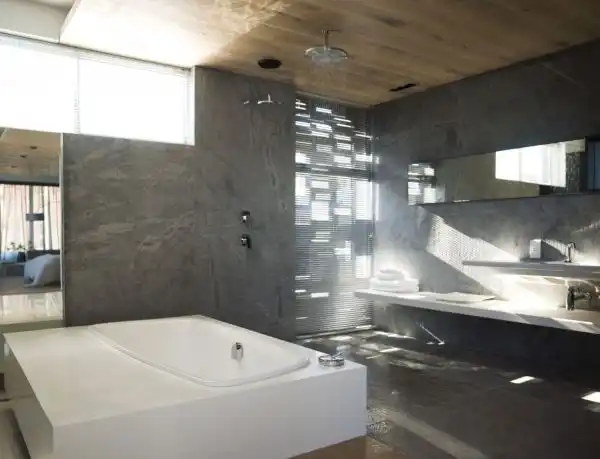 POD Boutique Hotel grey bathroom