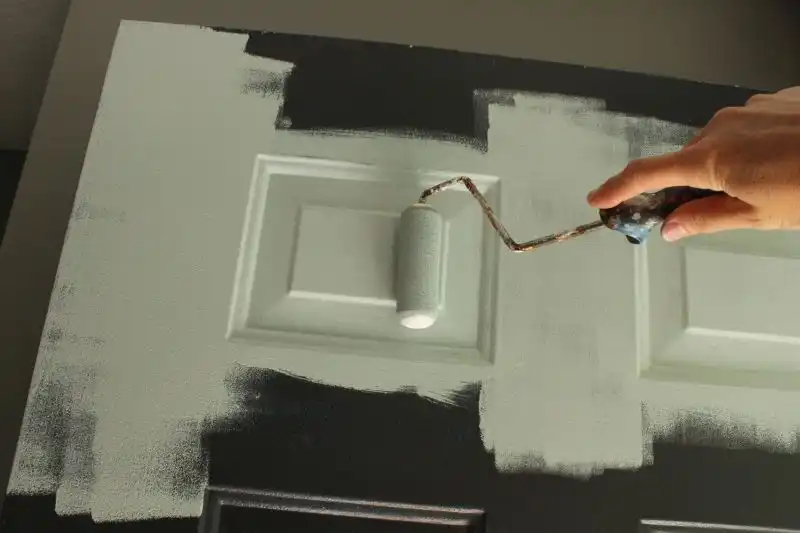 Paint inside door panel