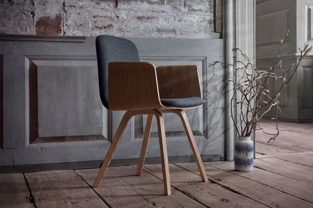 Modern Chairs That Will Quickly Transform the Look of any Room