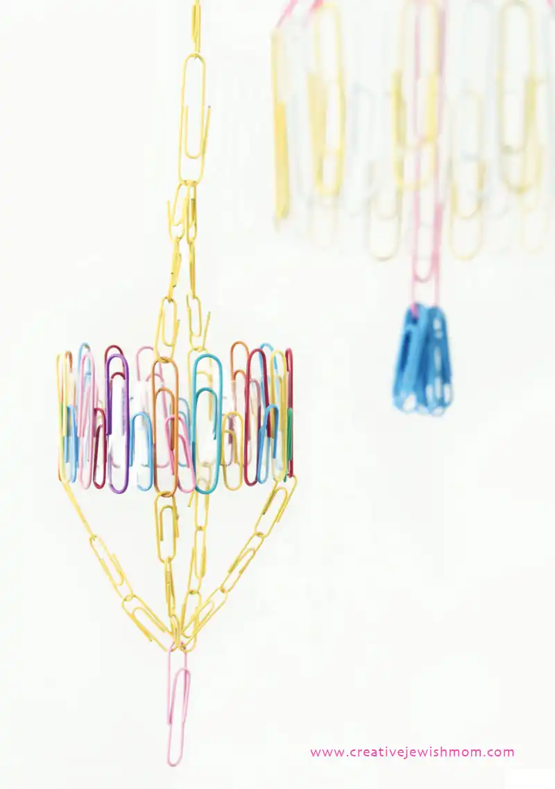 Paper clips mobile