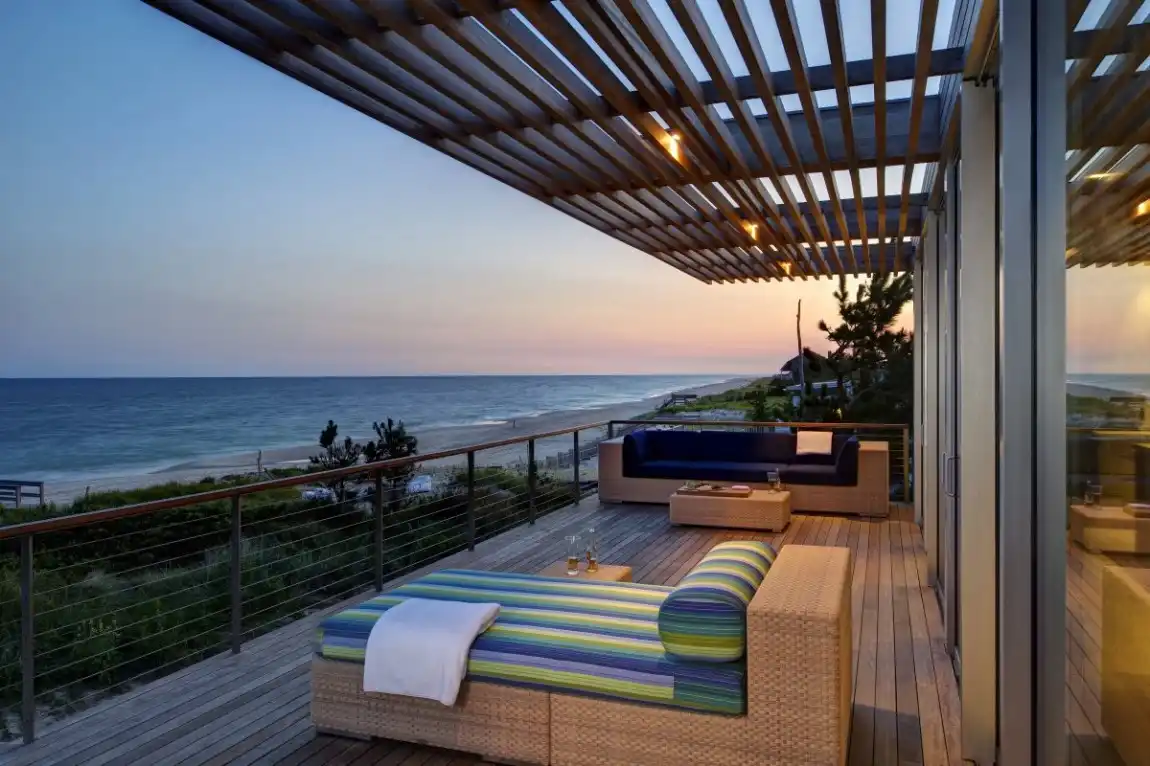 Patio Pergola with View