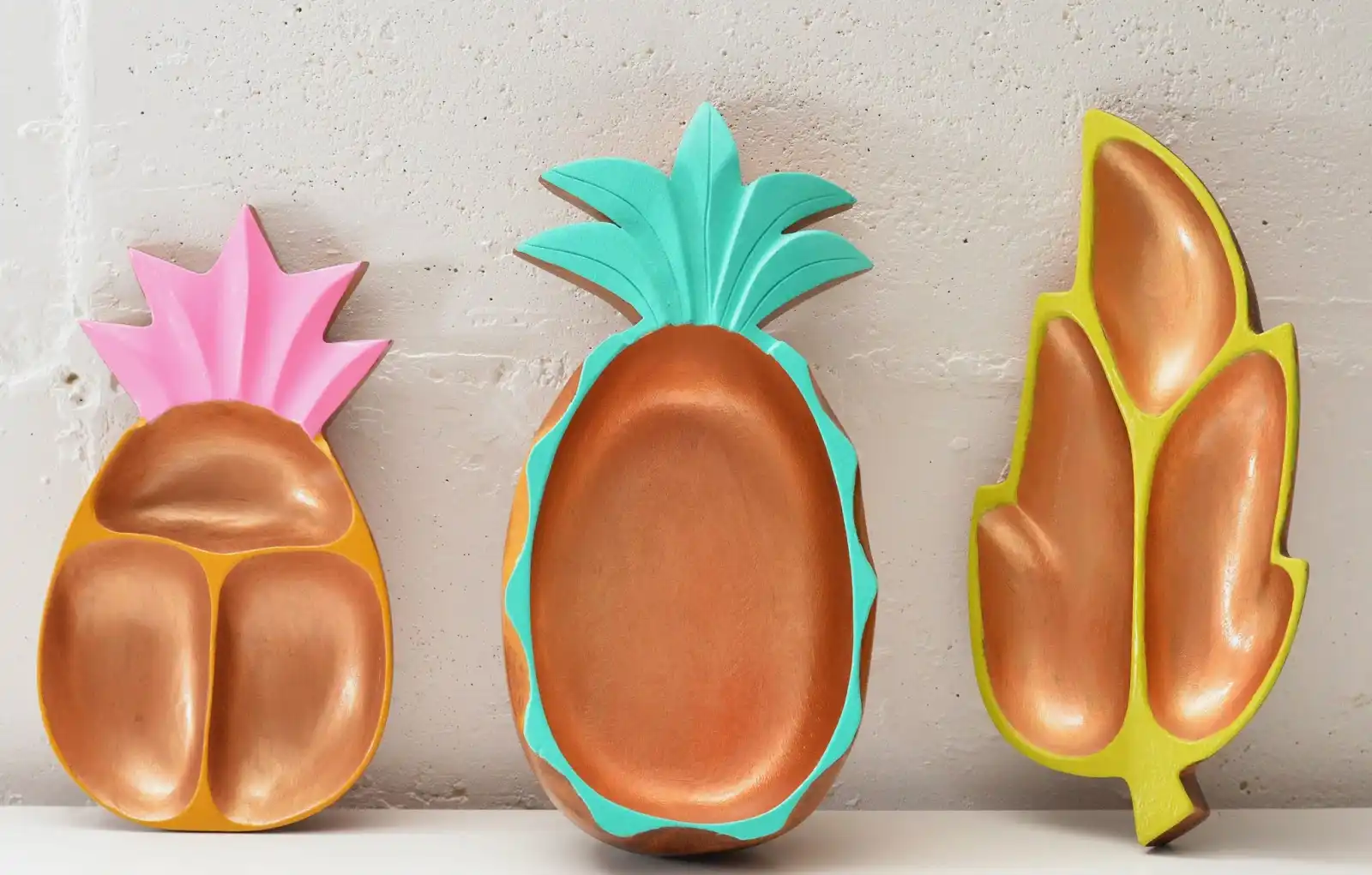 Pineapple Bowl with a mid century style