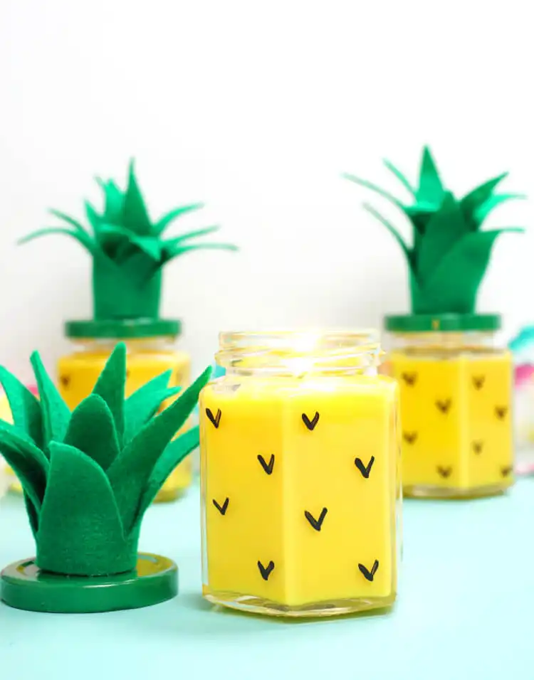 Pineapple candle DIY