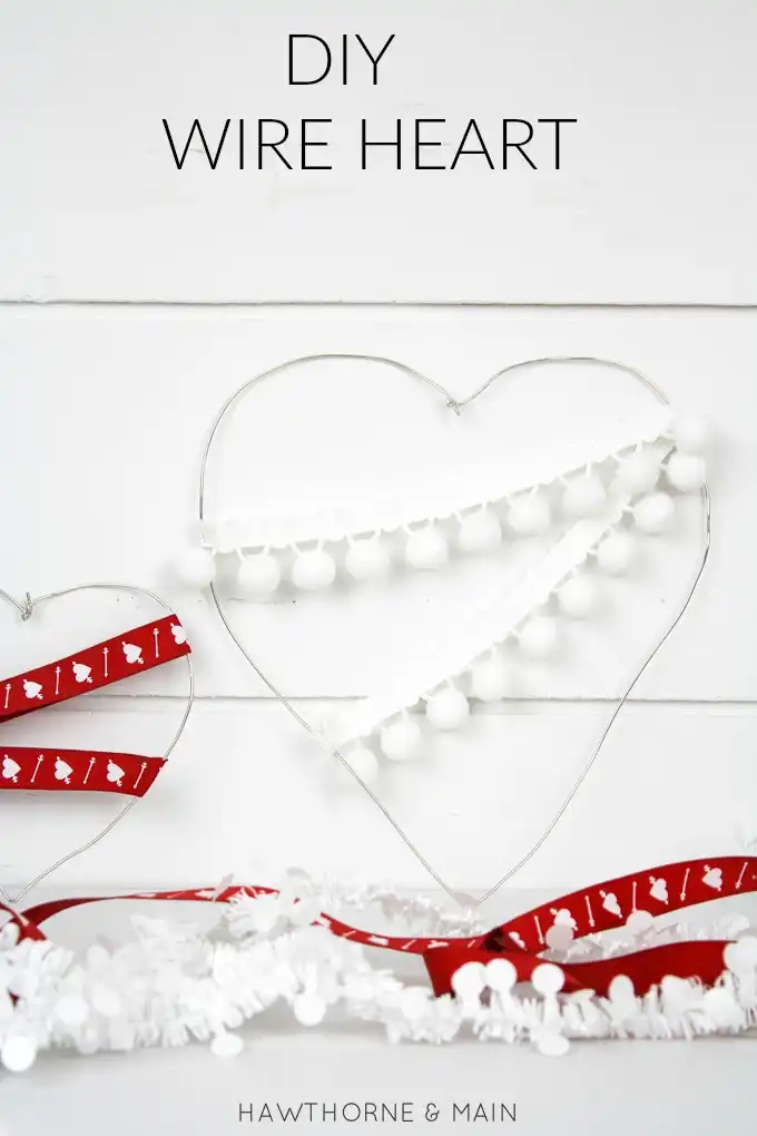 Pom pom heart