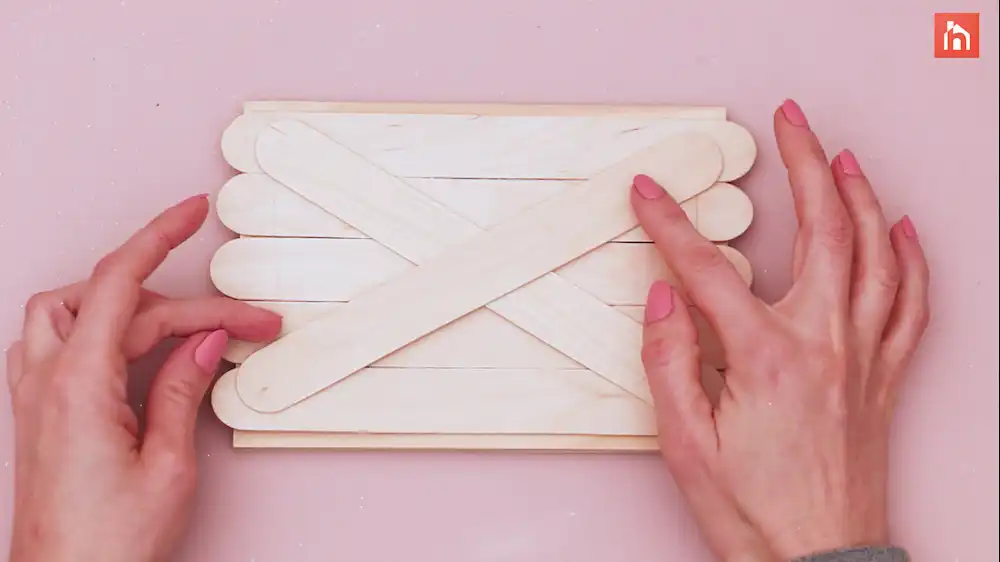 Popsicle stick wall decor craft step 12